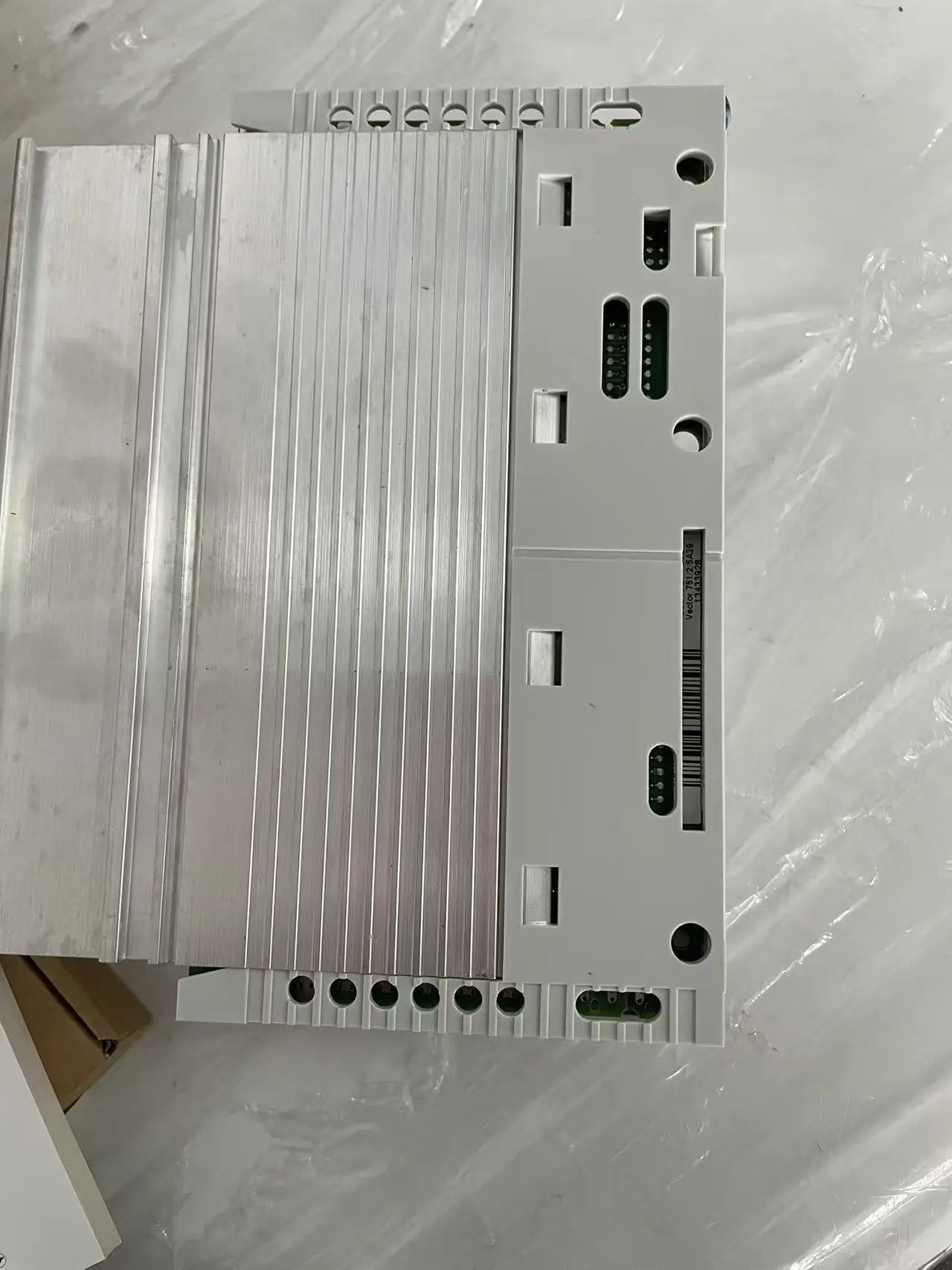 Lenze E84AVSCE1522SX0 1.5kW 230V Single Phase Inverter 8400 Series