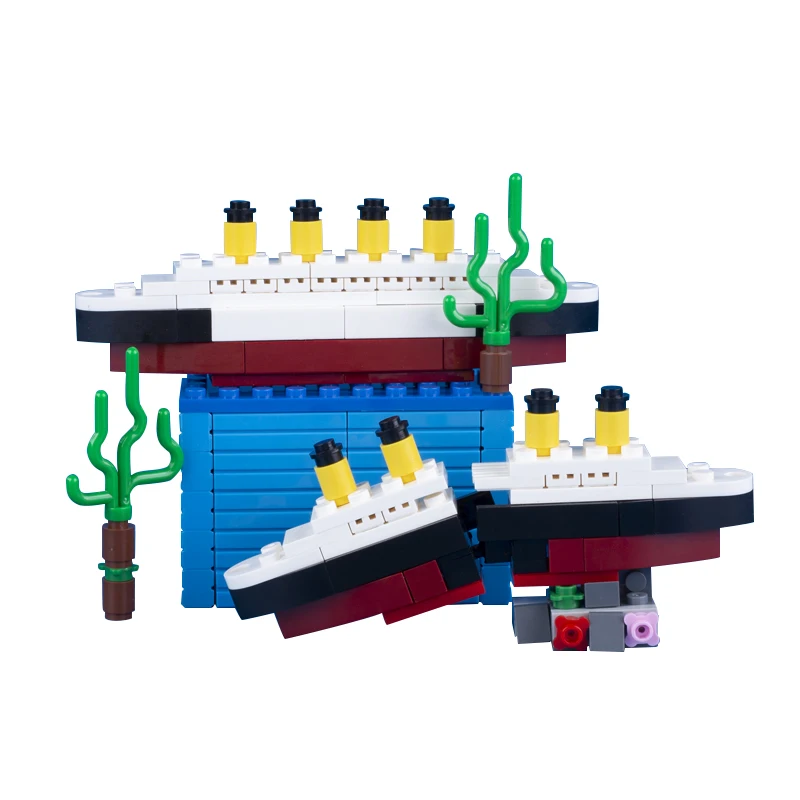 MOC Titanic Ship Model Building Blocks Kits Sank RMS Cruise Boat Steamship Movie Sea Scene DIY Bricks Toys Children Kids Gift