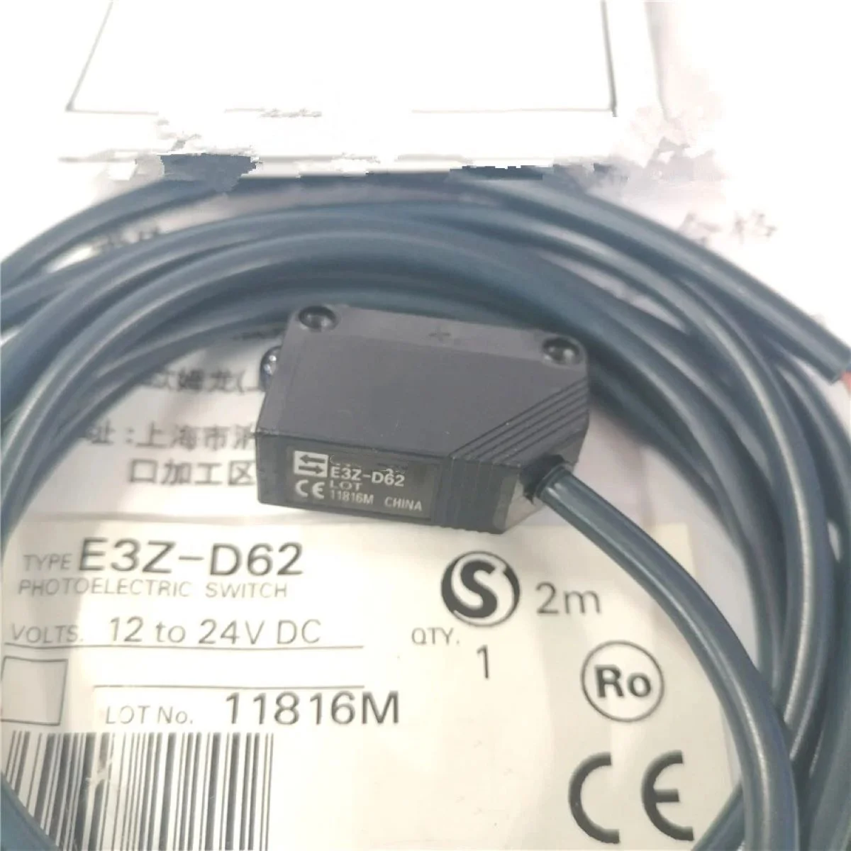 

E3Z-D62 2M BY OMC E3Z 9112C Photoelectric Sensor