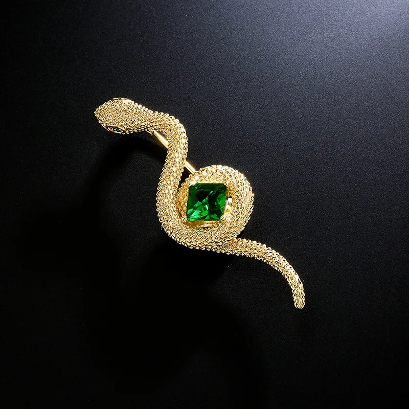 Exquisite Crystal Snake Shaped Brooches Metal Enamel Animal Design Lapel Pins For Women Men Fashion Jewelry Accessories Gift