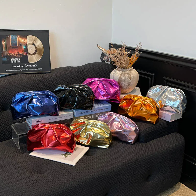 2026 New Elegant Women's Handbag Fashion High Quality Party Banquet Bag Solid Color High End Versatile Girl Chain Storage Bag