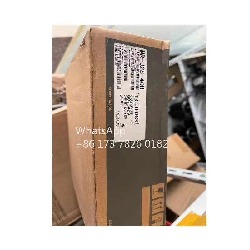 Новый оригинальный сервопривод MR-J2S-40B