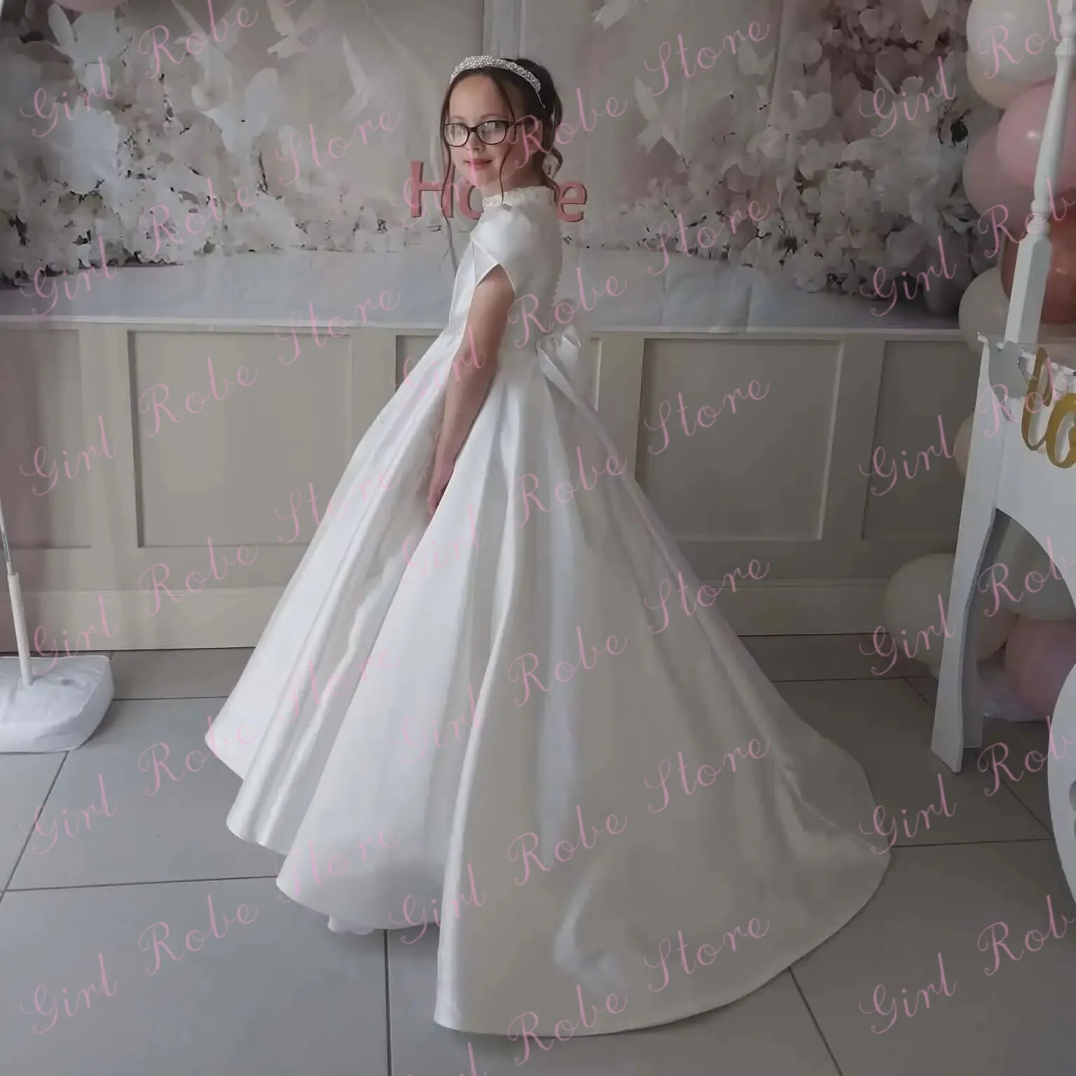 Customized Elegant Flower Girl Dress For Wedding High Collar Satin Floor Length With Bow Kids First Communion Graduation Gown