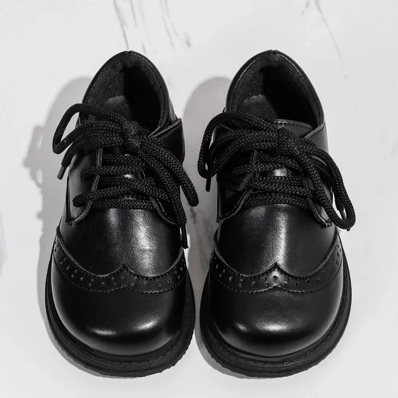 

2025 г., детская кожаная обувь для девочек и мальчиков, весенне-осенняя новая модная нескользящая обувь в британском стиле с мягкой подошвой