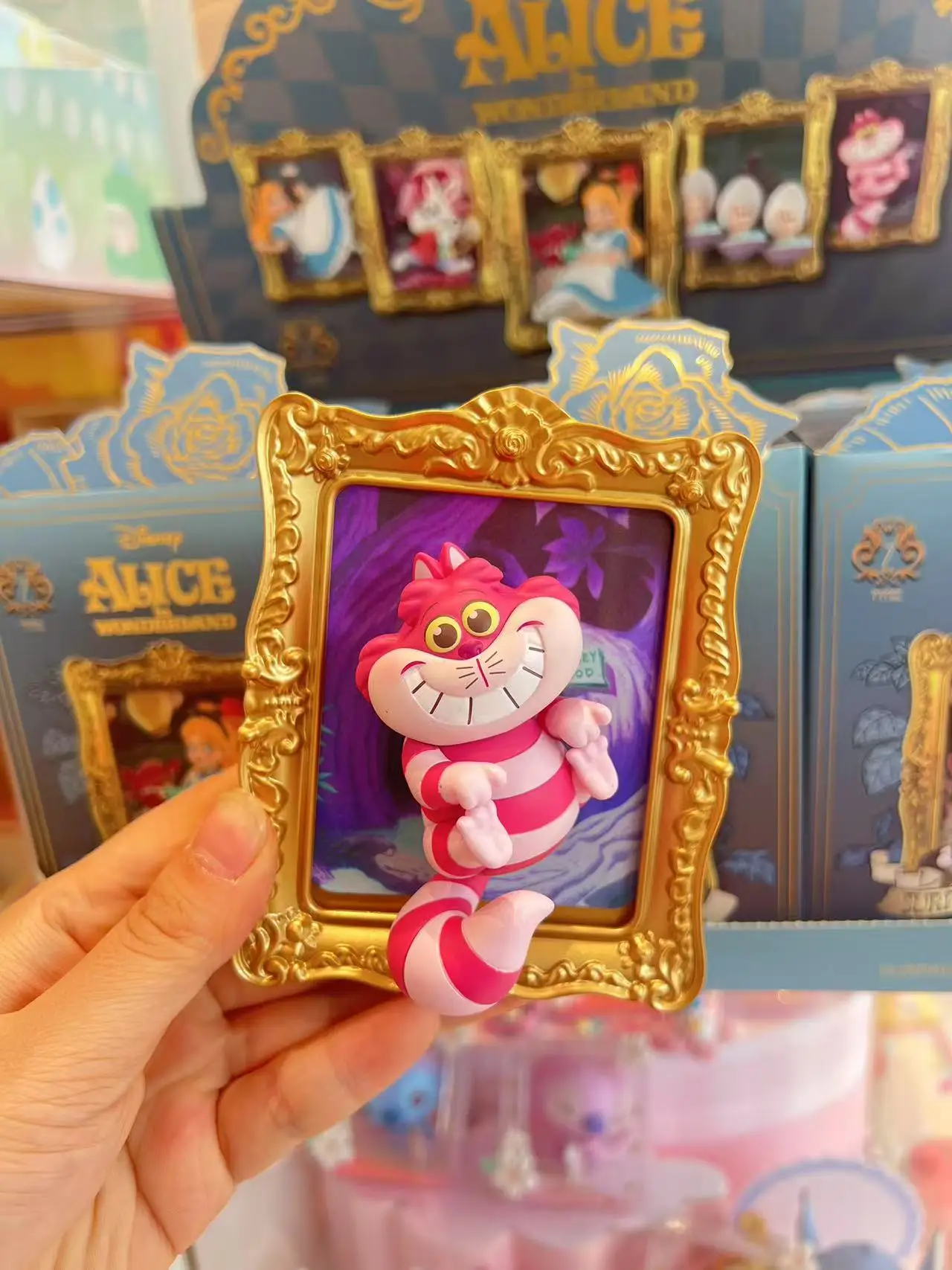 مجموعة ألوان مغناطيسية ثلاثية الأبعاد من Alice In Wonderland Art Gallery، ديكور رف قابل للجمع للمعجبين والفنانين