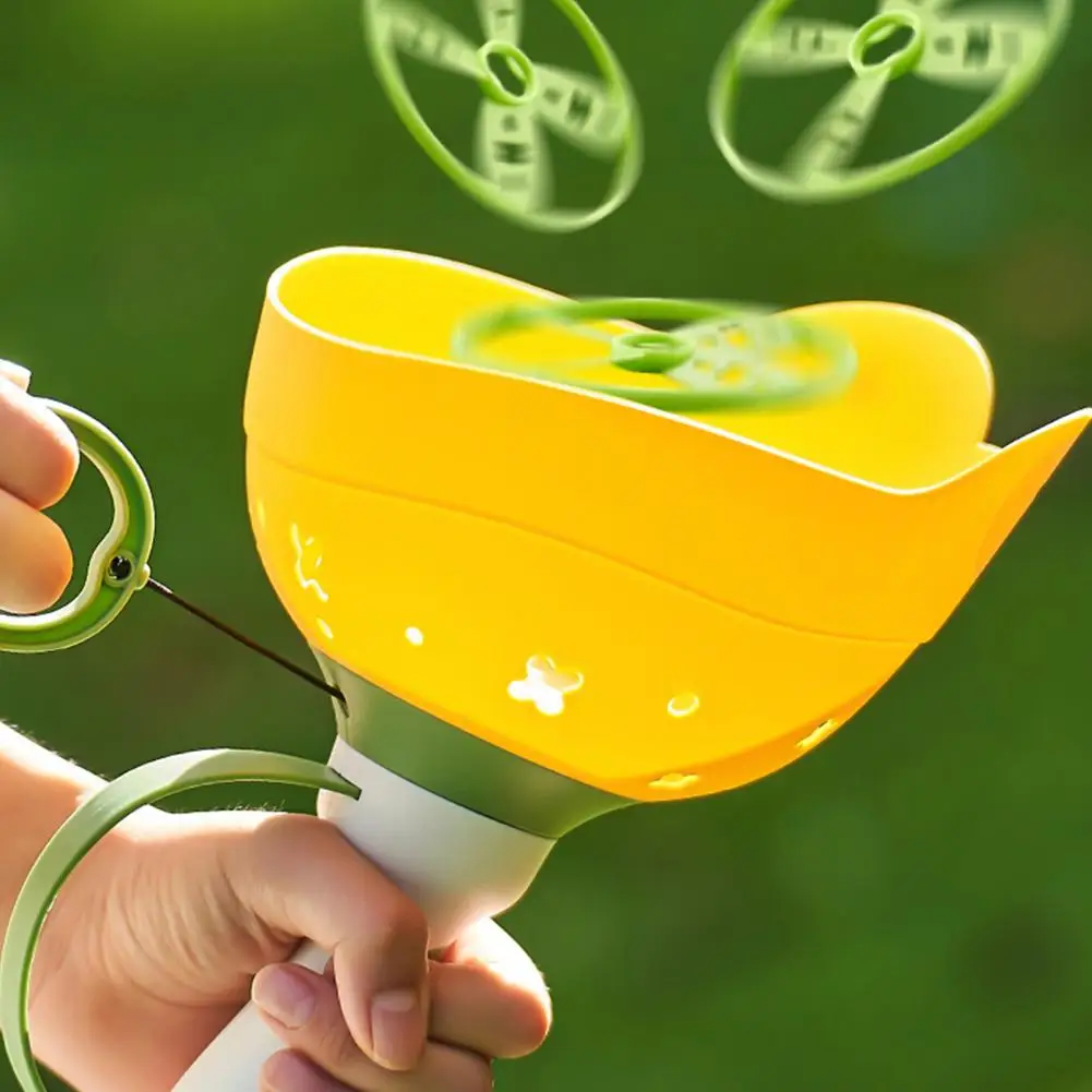 Flying Disc Launcher Toy Frog Catches Toy Outdoor Games Children Rocket Fly Disc Pull String Throw Catch Jump Toys for Kids Pets