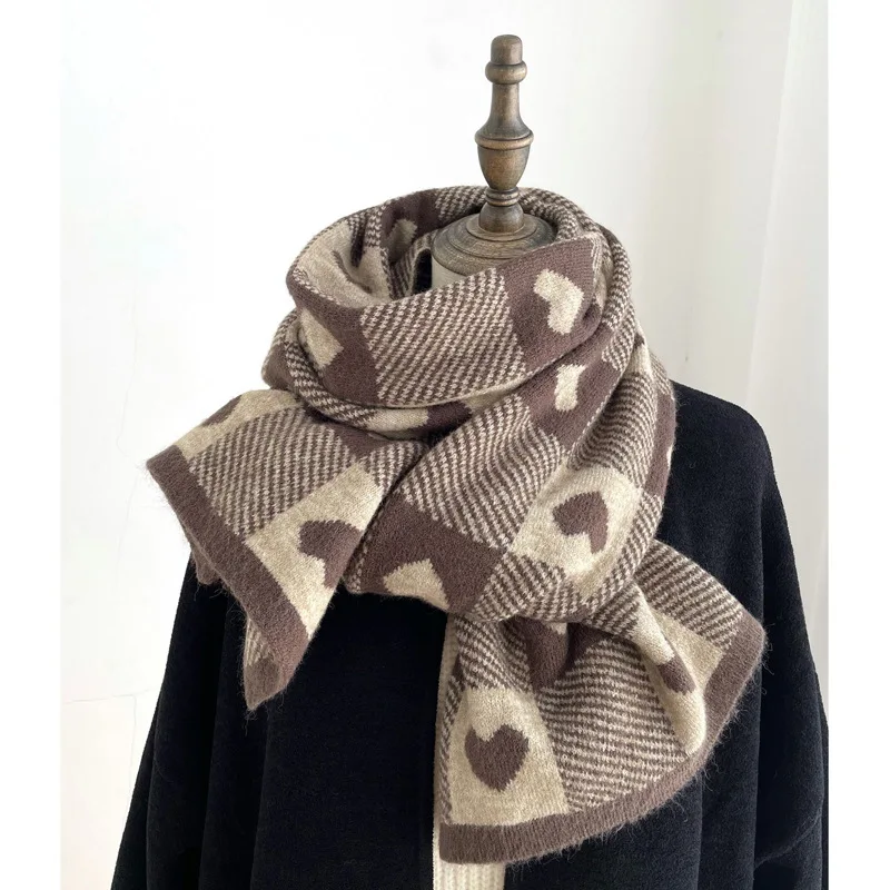 Knitted Scarf Love Heart Scarf Black White Plaid Scarf Thickened Warm Winter Women\'s Scarves Christmas New Year Gifts