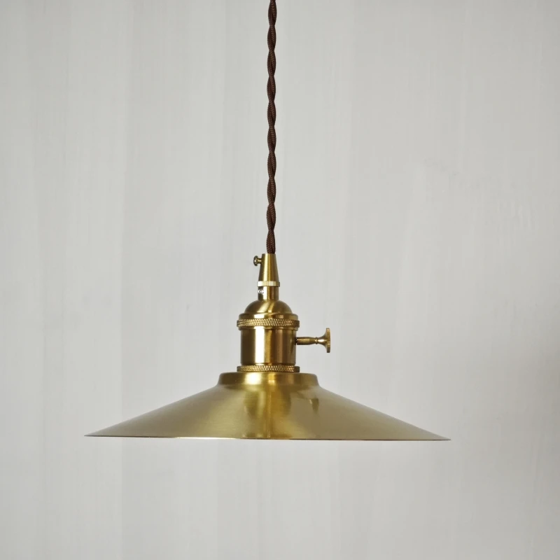 Vintage brass chandelier American-style industrial style bar cafe restaurant corridor light