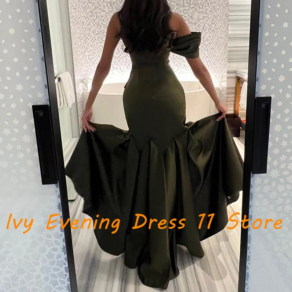 Customized Fashion Off the Shoulder Satin Evening Dresses Delicate Short Sleeves Straight Floor Length Special Occasion Gowns