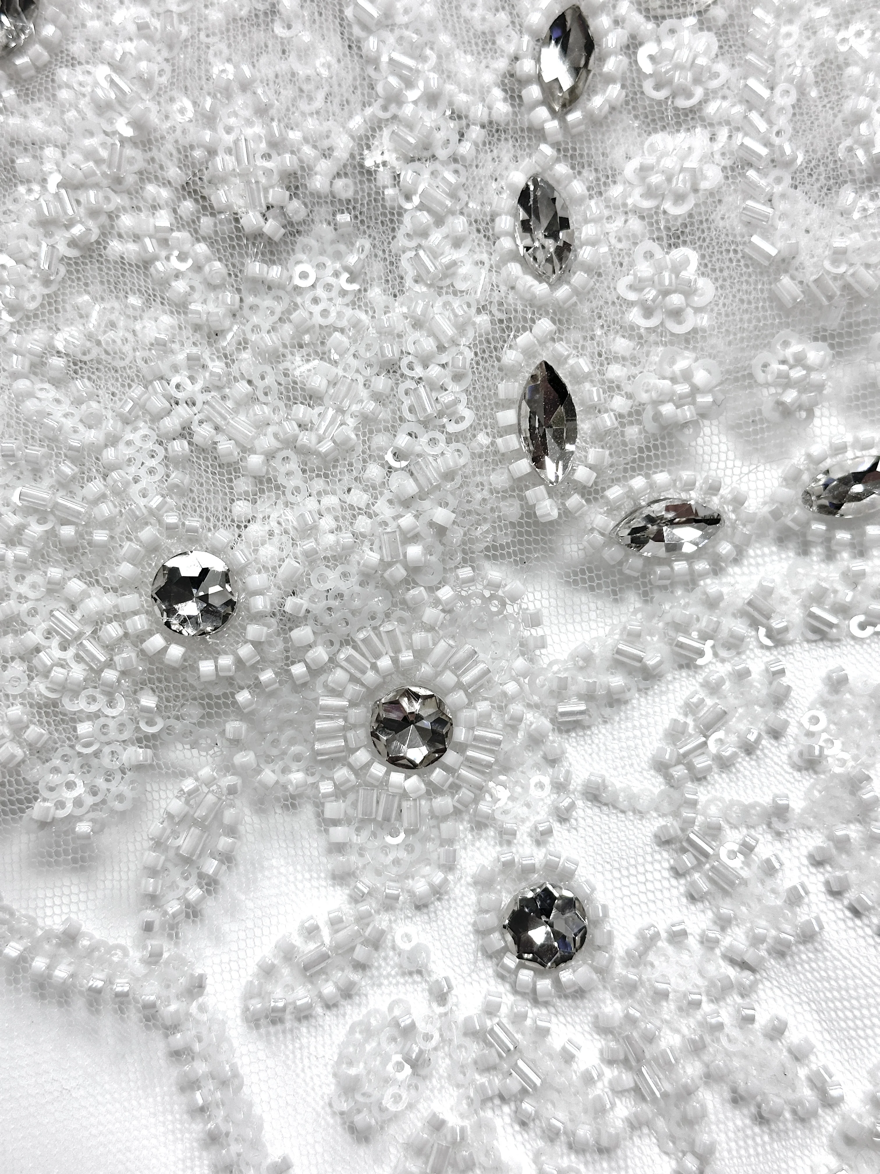 High Quality French Tulle Lace Fabric Sequins European Mesh with Beads for Wedding Embroide Mesh Lace for African Clothing