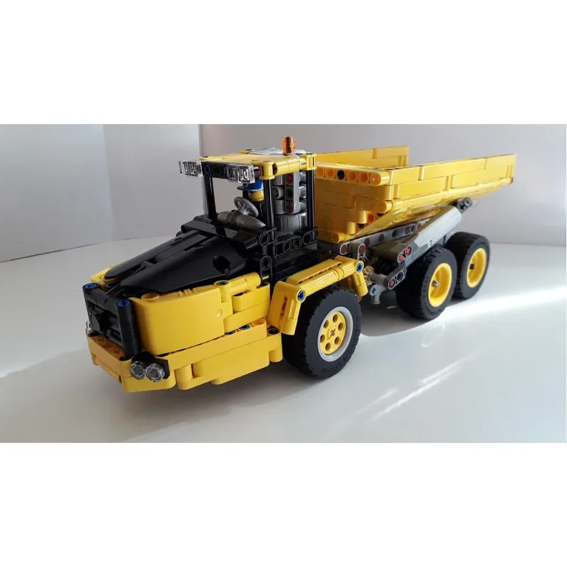 MOC-68821 Electric Remote Control Half Size Articulated Transporter Building Block Model,823 Parts, Boy Kids Birthday Toys Gifts