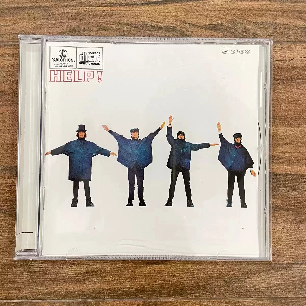 Ajuda! CD de Música de Rock Britânico com Capa Estilo Pôster de Filme Retrô – Disco Colecionável Atemporal para Entusiastas