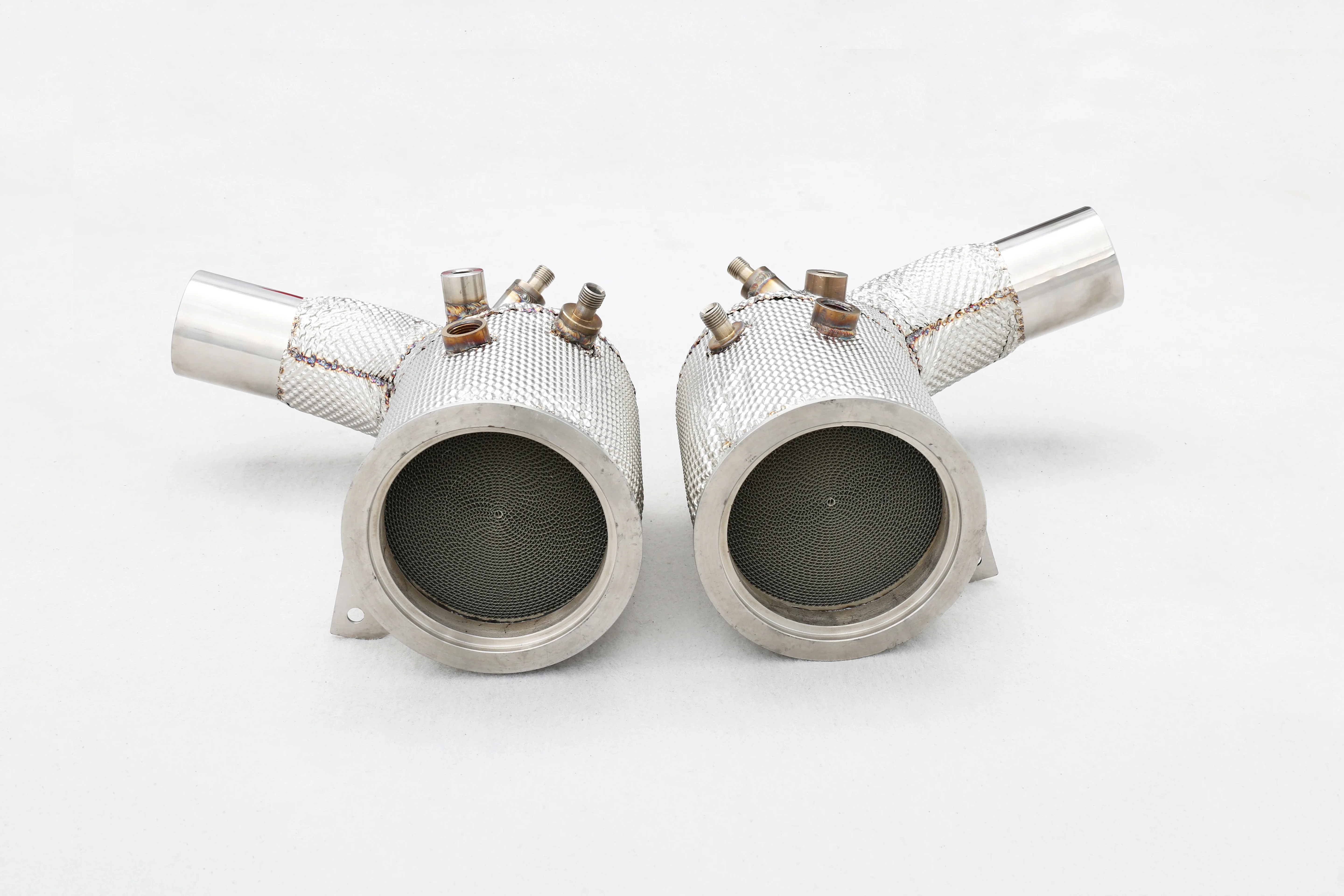 OEM مخصص 304 الفولاذ المقاوم للصدأ أنبوب سفلي عالي التدفق مع درع حرارة مناسب تمامًا لـ 992 3.0T #4