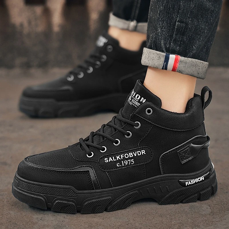 

Classic Black Men Ankle Boots Street Men's Motorcycle Boots Anti-Slip Platform Outdoor Boots for Men Safety Shoe Botas Masculino
