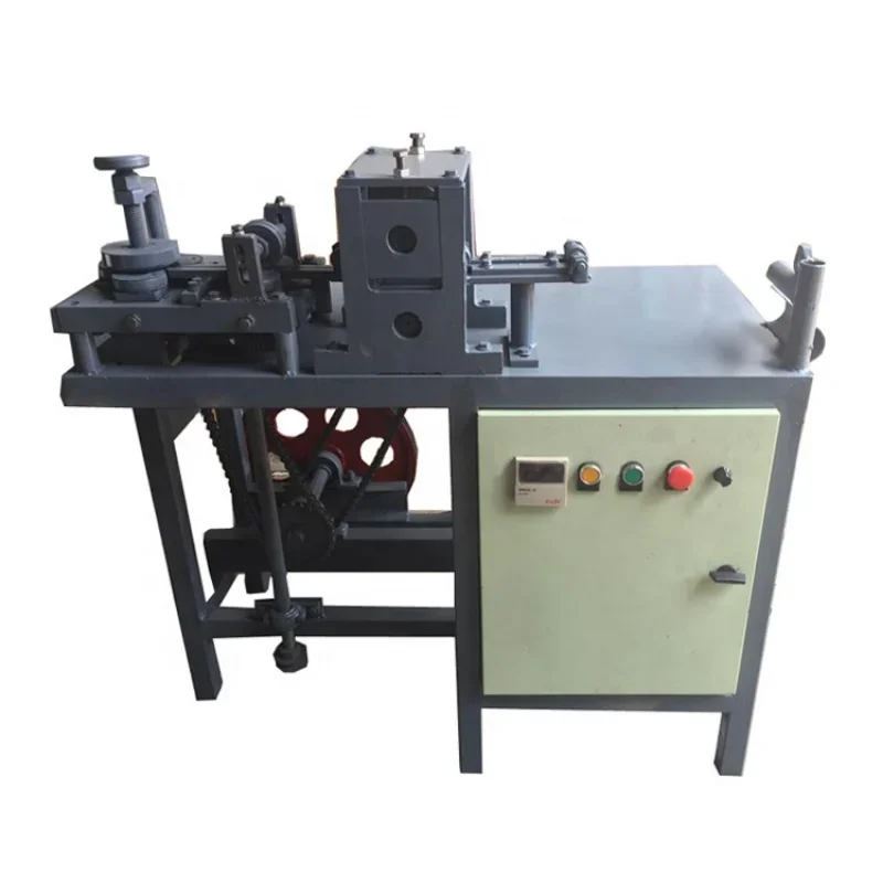 Yugong   5 Strips PLC Control High Speed Automatic Stainless Steel Concertina Razor Barbed Wire Mesh Fence Making Machine