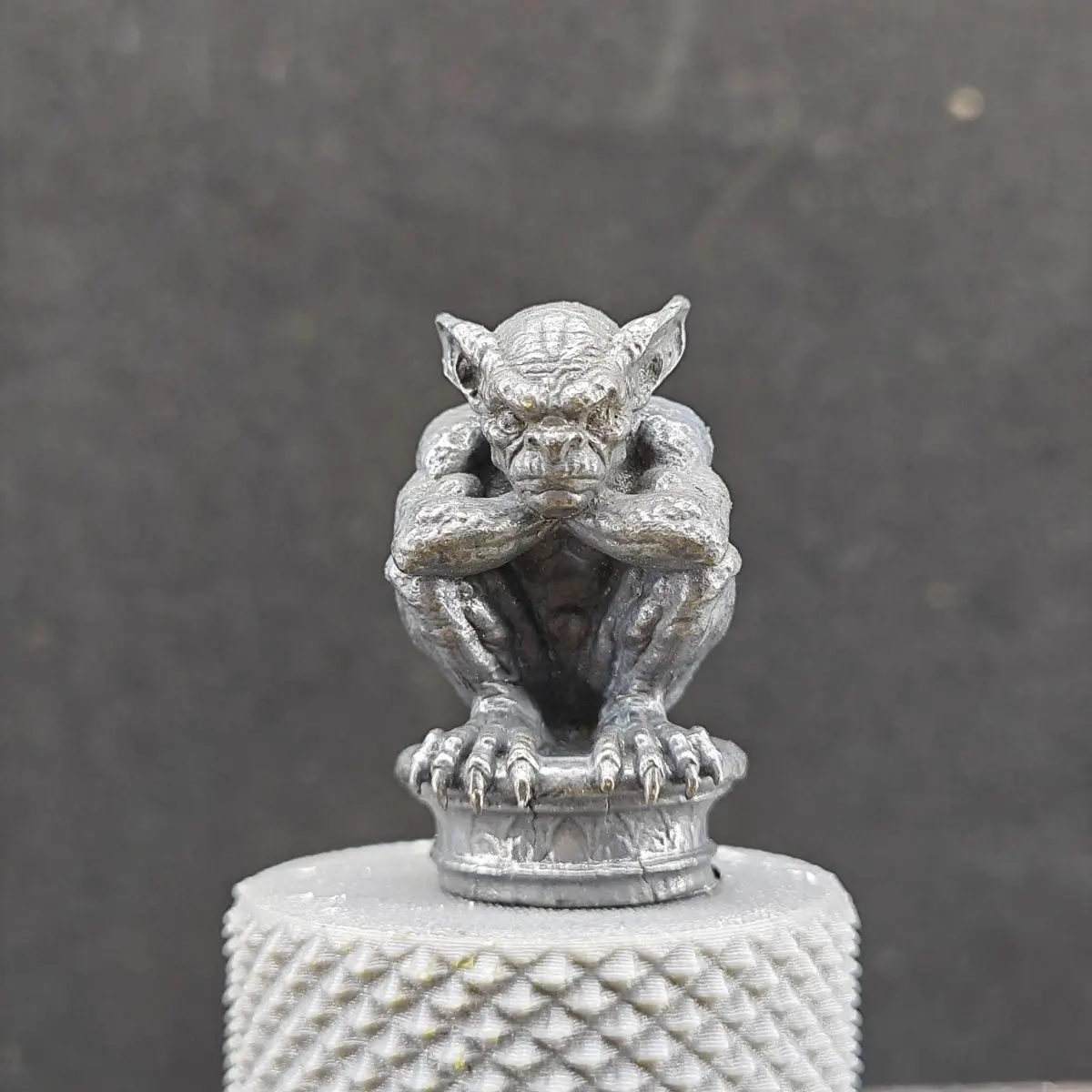Antique Brass Mini Demon Metal Sculpture Creative Garden Desktop Ornament Vintage Figurine Home & Garden Decor Collectible Item