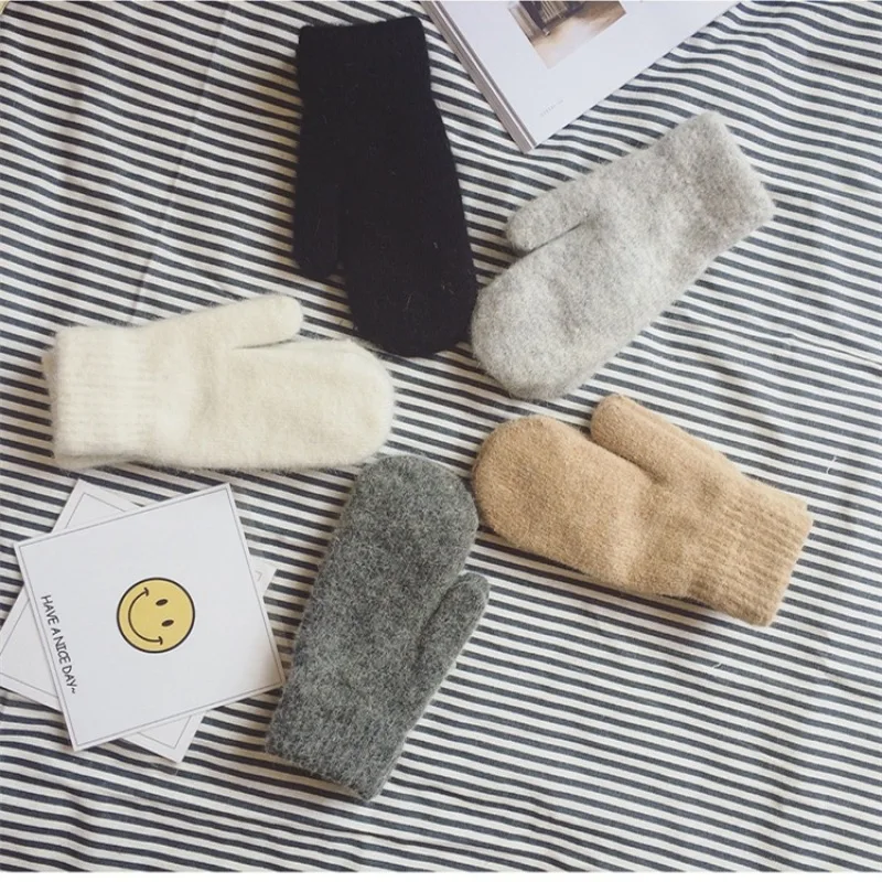 Рисунок 6 - Женские теплые кашемировые трикотажные