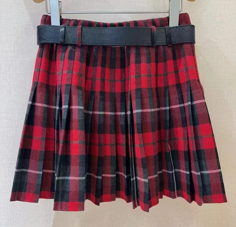 Top Quality New Women's Skirt 2025 Spring Wool Blend Lady Vintage Plaid Prints Belt Patchwork Mini Classic Skirts Red Color