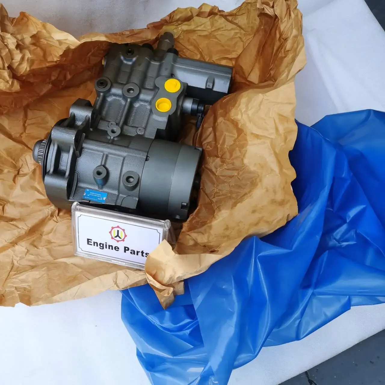 New arrived dies el engine QSK19 QSK38 QSK50 Fuel inje ction Pump 4928100 4306517