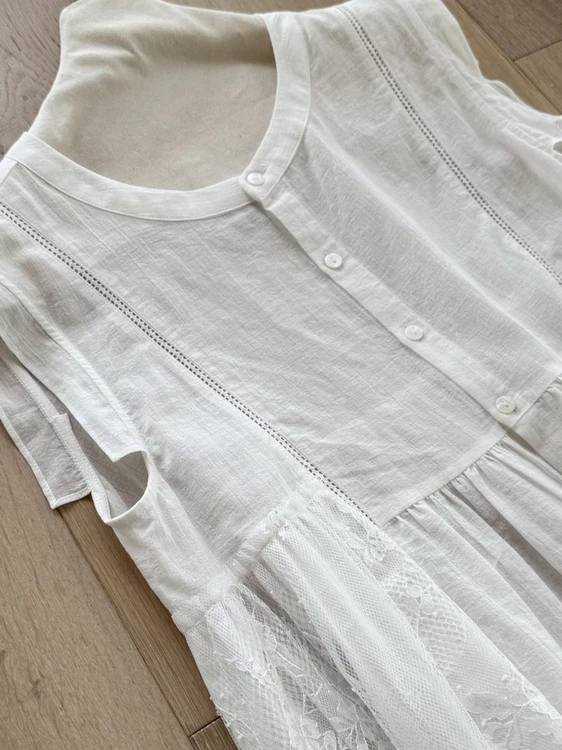 

Korean Style Lace Splice Hollow out Design Large Size Women's Vest Sleeveless Top Commute Fashion Airy Feeling Summer Wear