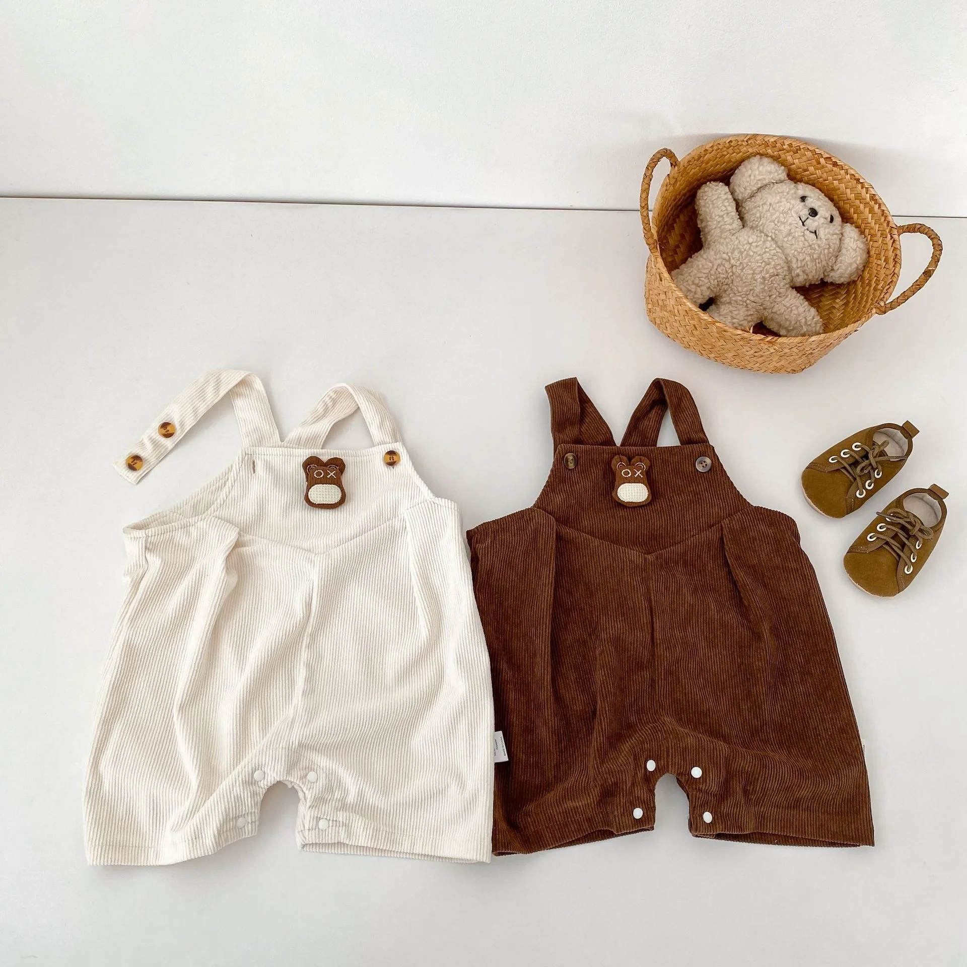 New spring and autumn corduroy overalls for infants and young children