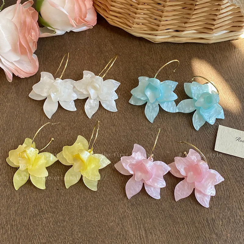 Acetate Shell Flower Stud Earrings Oversized French Elegant Lightweight Versatile Spring Daily Party Gift for Women