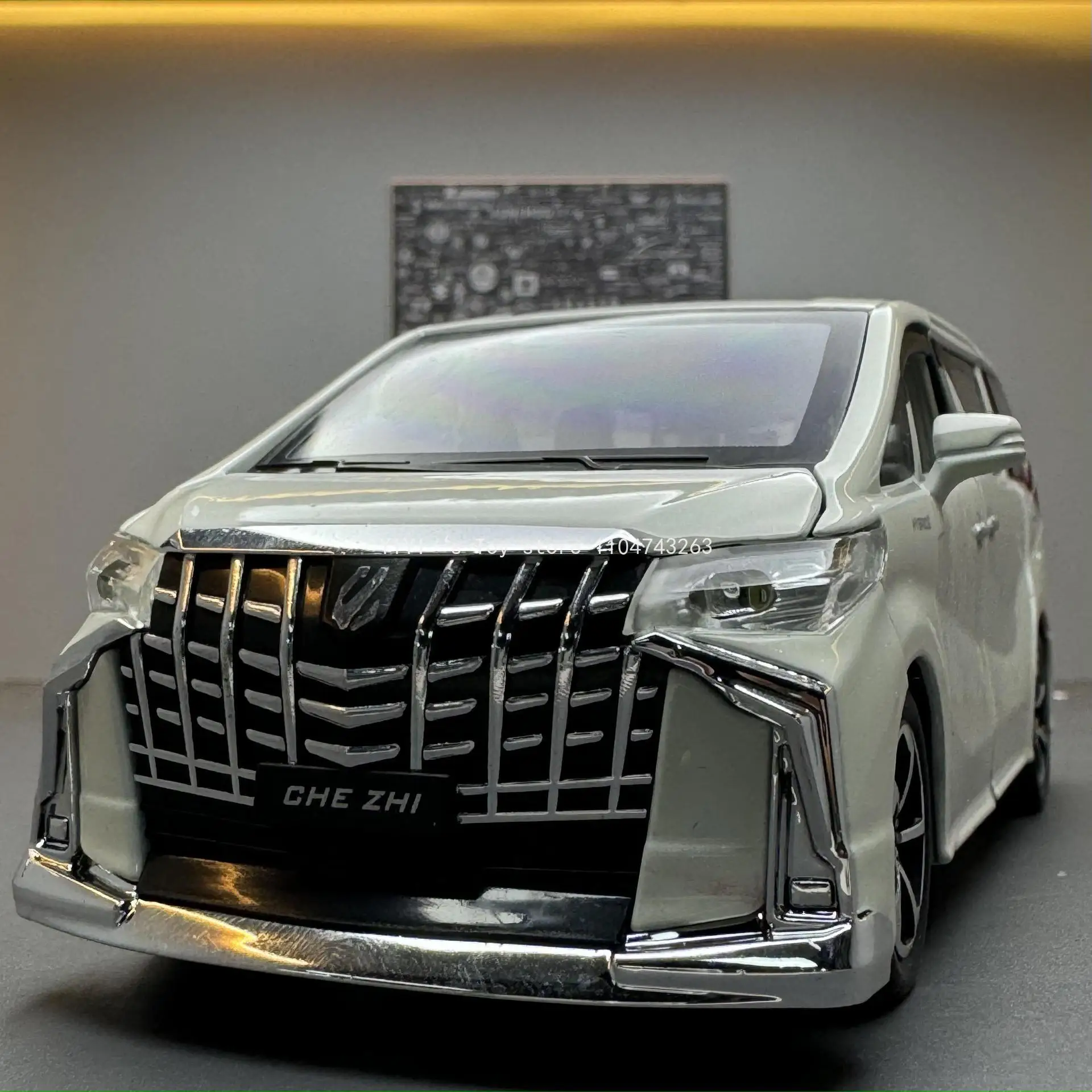 

1: 32 Alphard Business Vehicle Alloy Models sound and light die-casting toy cars and collectible gifts A20