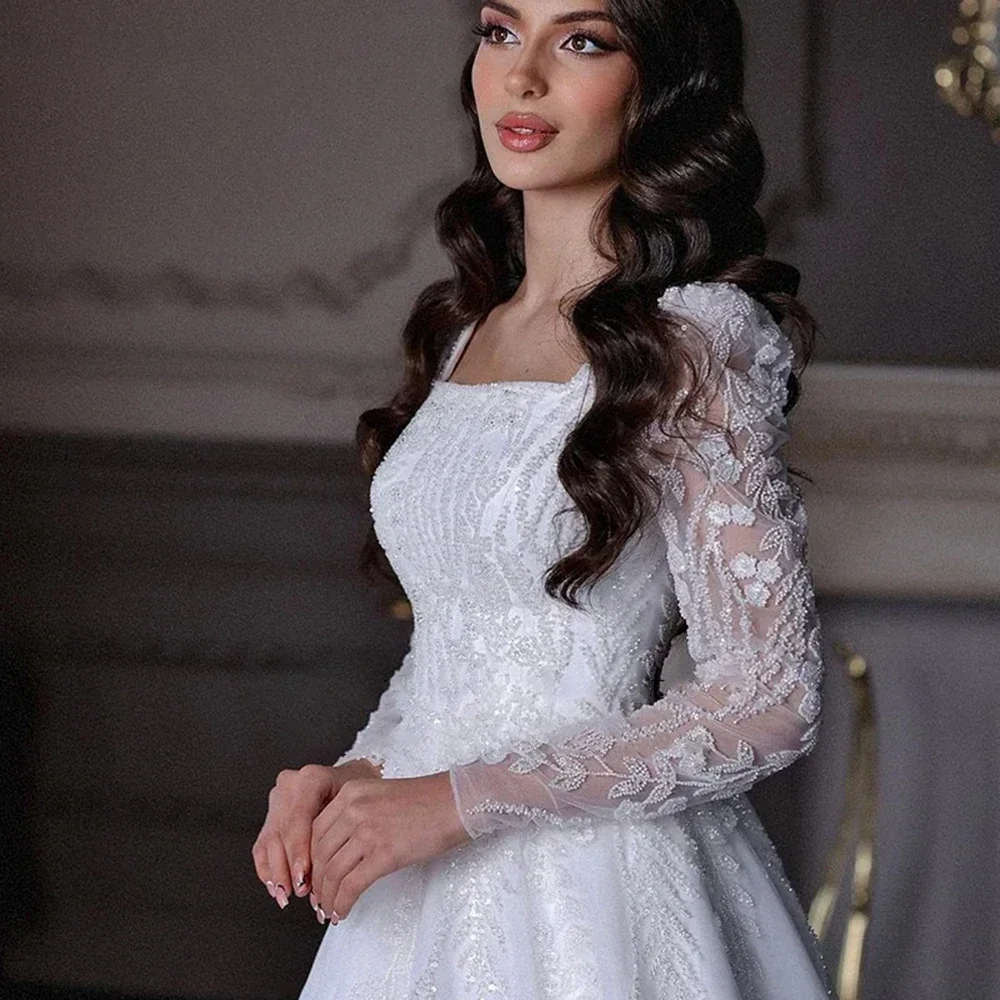 Elegante abito da sposa bianco a-line con applicazioni di perline Abito da sposa sexy con scollo quadrato a maniche lunghe e maniche lunghe Abiti da sposa personalizzati