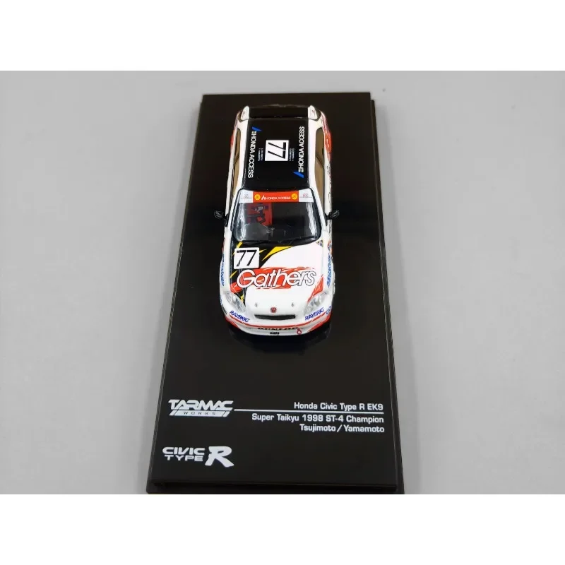 1:64 Honda Civic TYPE R EK9 77# alloy simulation model, children\'s collection of decorative toys, holiday gifts for children.