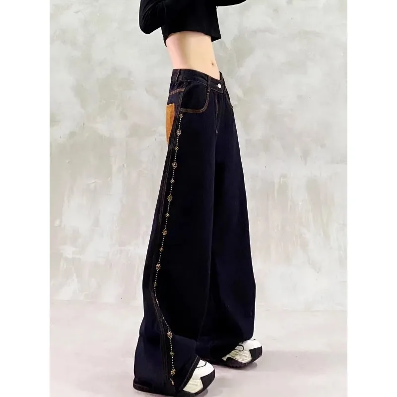 

Women's Wide-Leg Jeans - Contrast Pocket Beaded Side Retro Loose Trousers