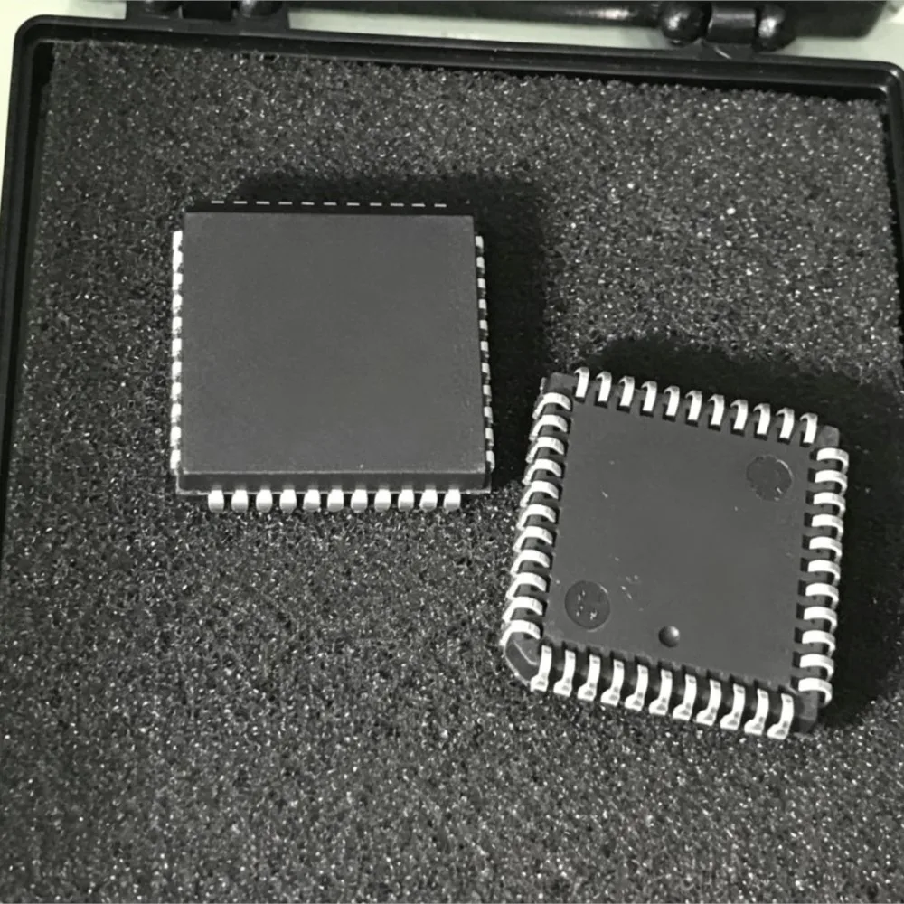 1-10PCS iM4A5-64/32 iM4A5-64/32-10JC-12JI RTL8304 RTL8304-GR 6920 L6920DBTR L6920 Q5V02A FM25V02A FM25V02A-DQTR
