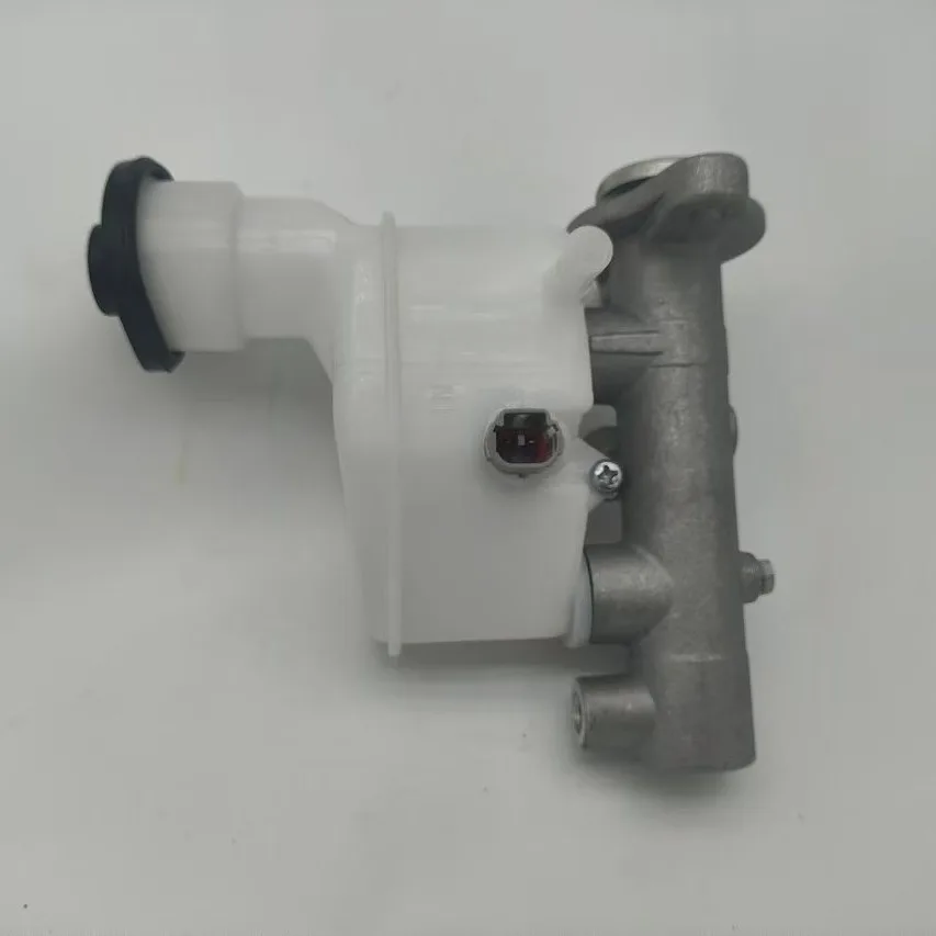 USERX Universal car Accessories brake pump Brake master cylinder for 47201-42020,47201-42070,47201-42080 RAV4