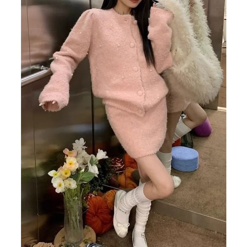 Корейская драма, розовый комплект свитера Xiaoxiangfeng, юбка, женский комплект Advanced Sense, уменьшение возраста, сладкое молоко, хороший комплект из двух предметов