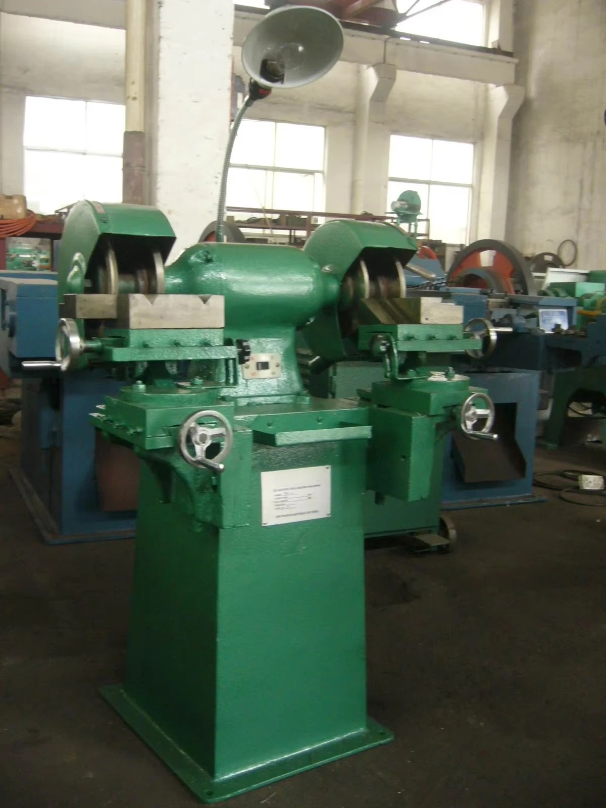 Nail grinder Easy to operate 380 V steel wire , motor