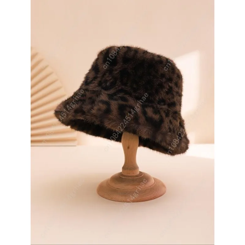 قبعة صغيرة قطيفة جديدة بطبعة الفهد لخريف وشتاء، قبعة حماية للأذن على طراز الشارع، أغطية رأس واقية عصرية للاستخدام الخارجي #5