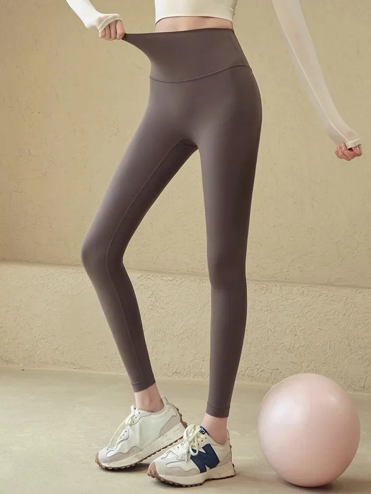 

Thickened yoga pants women's high waist and buttocks lifting seamless tight pants professional running training fitness pants