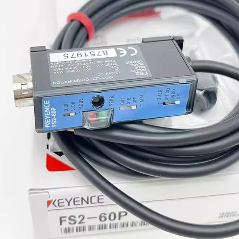 FS2-60P Новый оригинальный оптоволоконный усилитель KEYENCE PNP типа кабеля дальнего обнаружения на складе, добро пожаловать на запрос