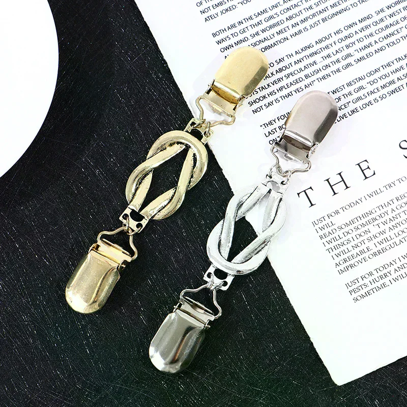 Sweater Cardigan Clip Duck-mouth Pin Brooch Clothing Decor Jewelry Fashionable Style For Women Party Wear