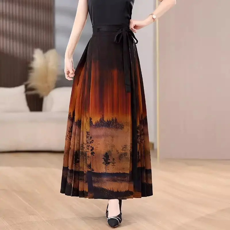 Elegant High Waist Skirt For Women 2024 Summer New Middle Aged Elderly Mom's Wear High End Retro Printed Horse Face Skirt K1012