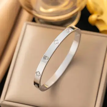 8 best sales 愛情手鐲 - №1