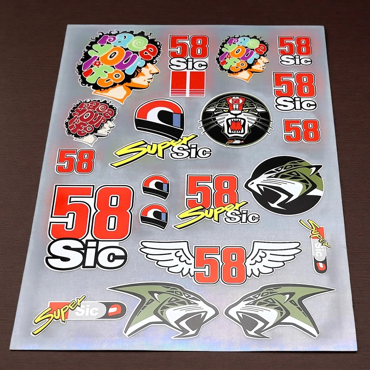 20 Stück Reflektierende M-Marco Simoncelli 58 Super Sic Aufkleber-Set Hochwertig Gedruckt und Geschnitten Helm-Aufkleber Motorrad-Sticker