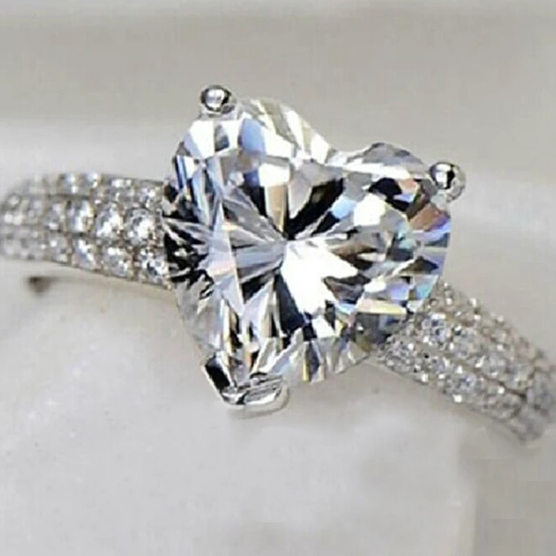 Luxury 100% Real 925 Sterling Silver Rings for Women Romantic Heart 2 Carat Simulated Diamond Engagement Wedding Ring Jewelry