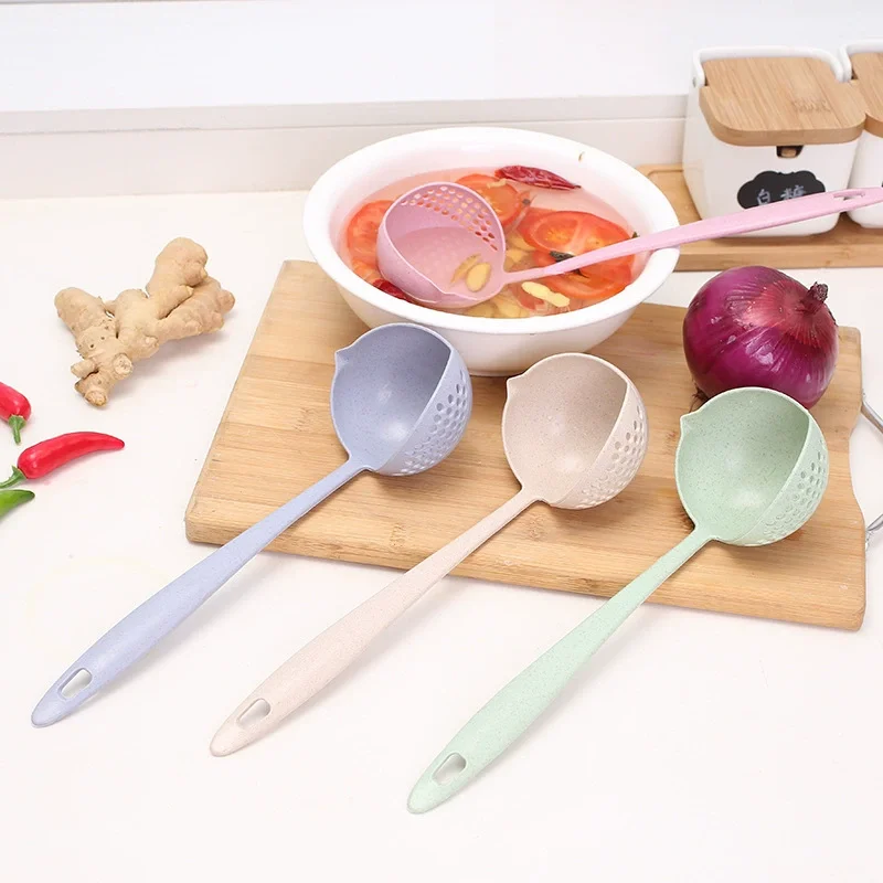 

1PCS Household Long Handle Hot Pot Spoon Wheat Straw High Temperature Resistant Soup Ladle Funnel Kitchen Utensils Accessories