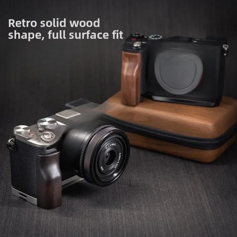 Suitable for Sony a7c2/a7c wood handle, good grip, wristband hole is convenient for upper tripod