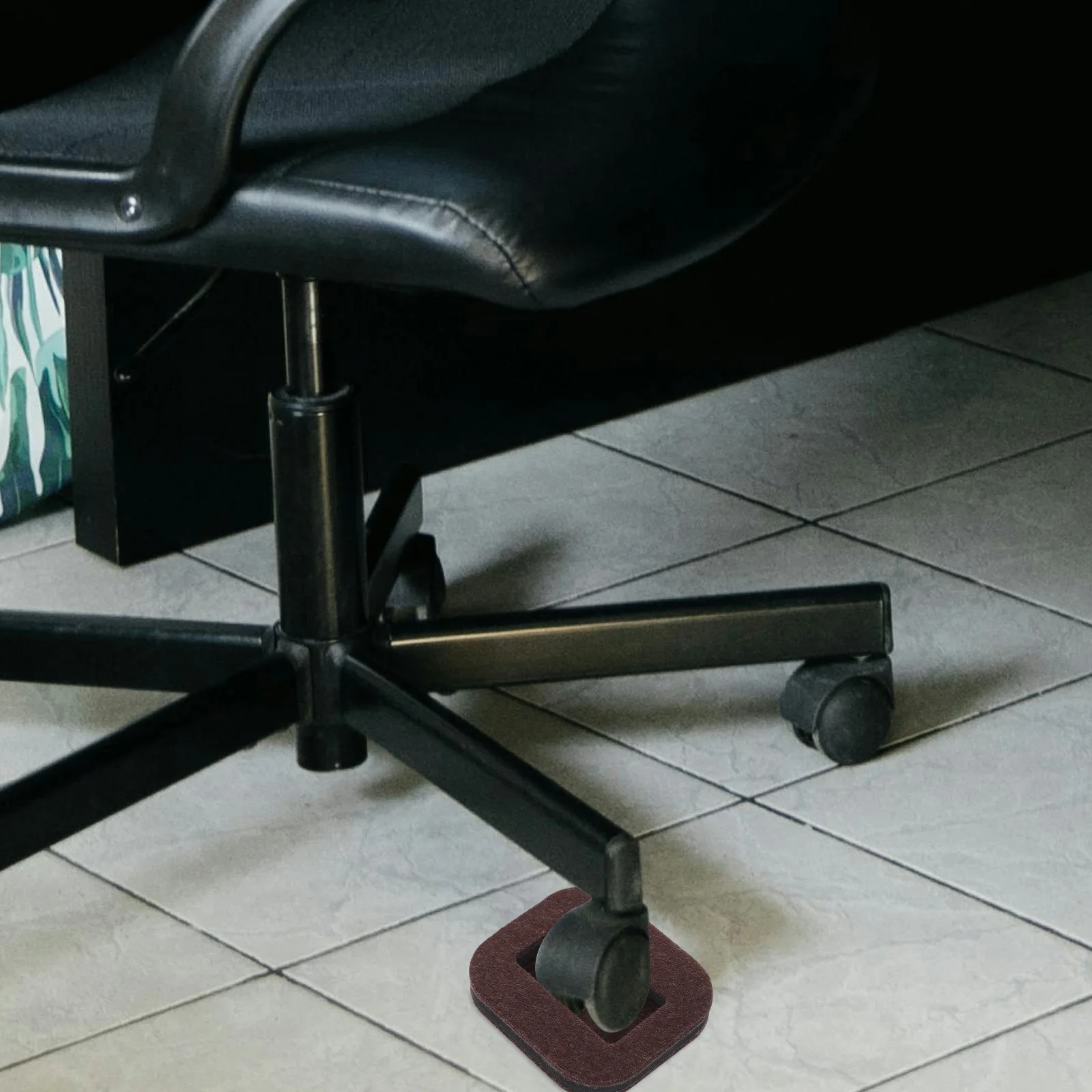 

5Pcs Non-Slip Wheel Stoppers Felt Material for Chair Caster Protection Anti-Skid Floor Pads Furniture Fixators for Hardwood Tile