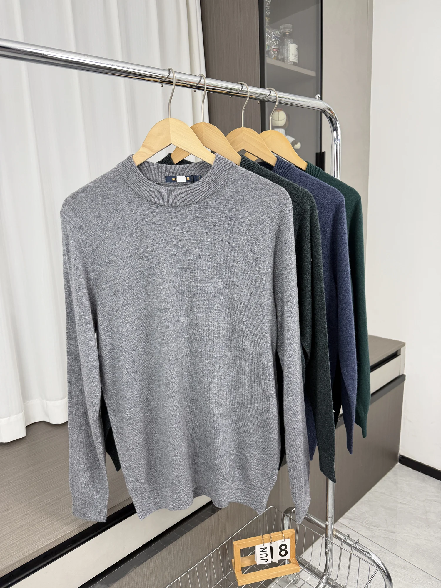 

Comfortable round Ne Knitted Sweater Men's Casual Faion Pure Color Winter Warm Long Sve Street Sle Hoodie Sweatirt