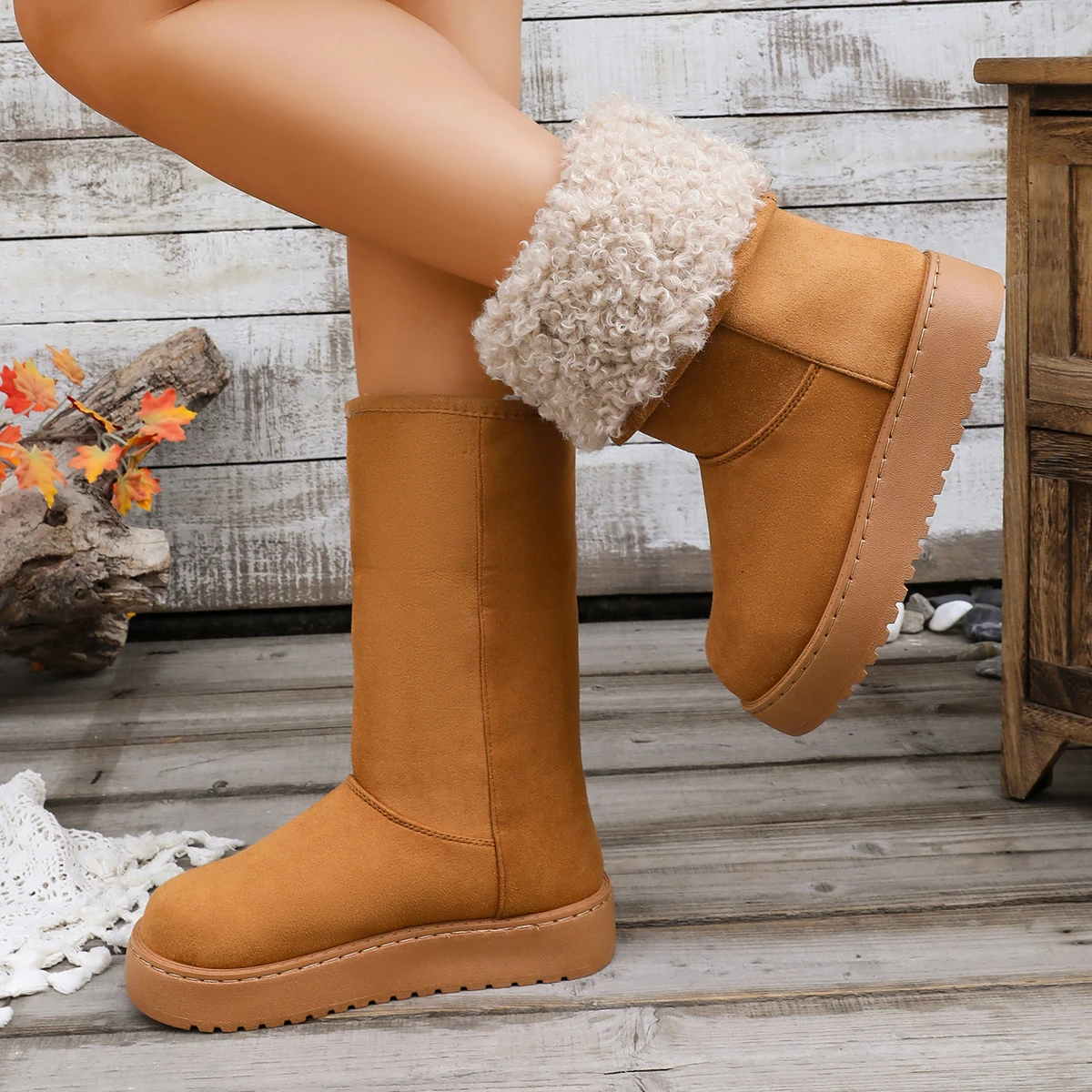 Black Snow Boots for Women in Winter Fleece-Lined and Thickeneded Cotton Shoes, Fashionable and Warm Fur All-In-One High Boots