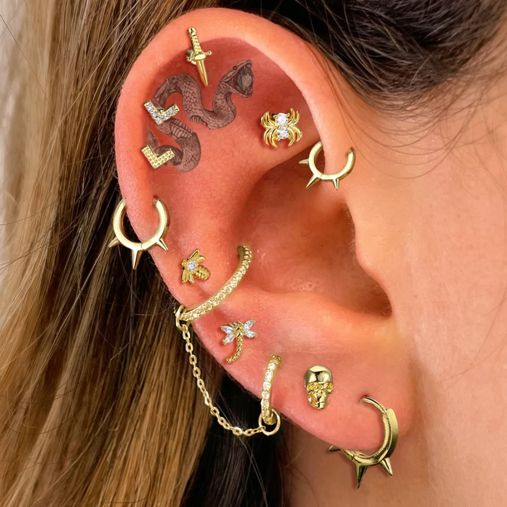 1pc Tragus Piercing Rivet Hoop Earrings For Women Punk Style Gold Color Skull Helix Conch Zircon Cool Insect Ear Jewelry Gifts