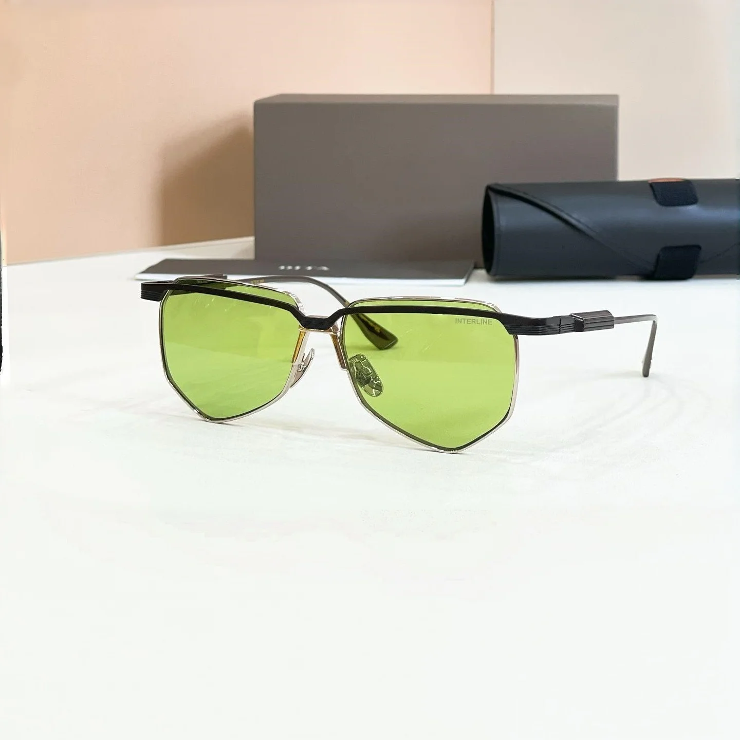 Designer Style Trend Sunglasses Fashion Irregular Polygon Metal Frame UV400 High Quality Unisex Shades Outdoor Travel Camping