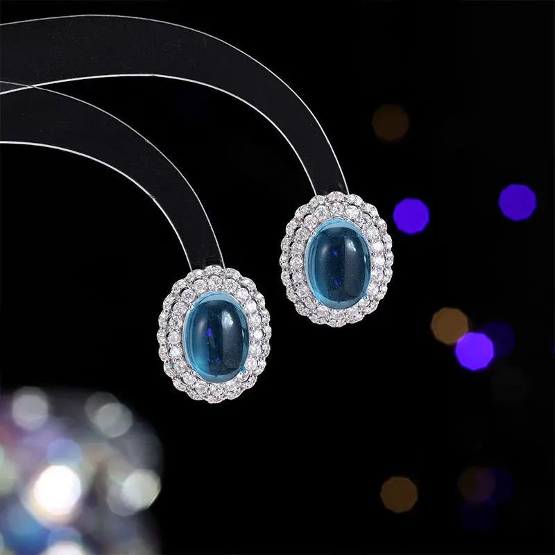 

Retro luxury zircon earrings with an elegant and high-end feel. s925 silver needle geometric oval stud earrings